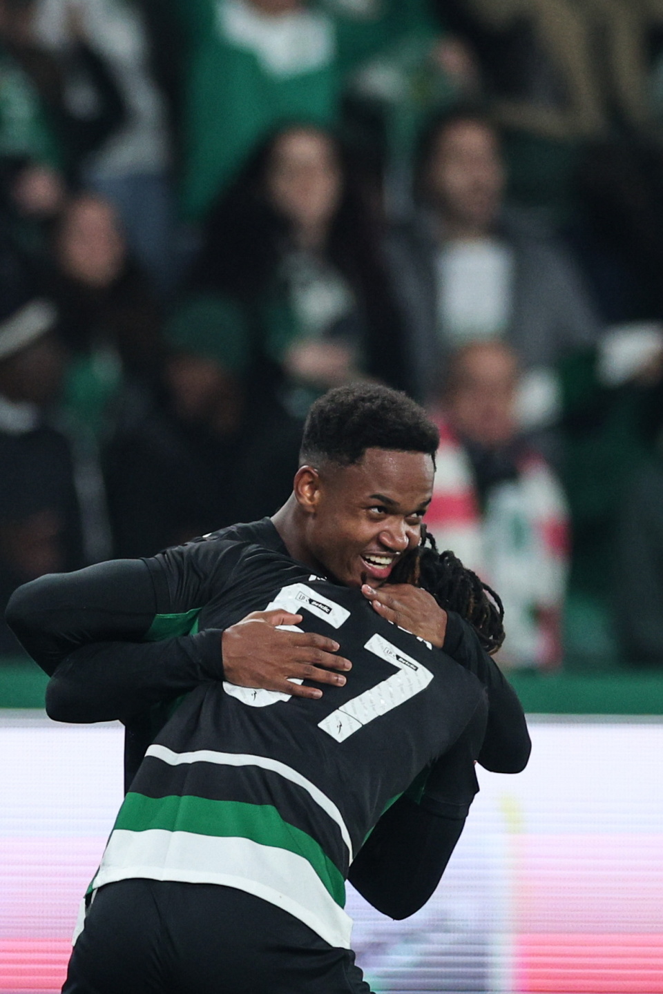 开云官网-关于葡萄牙体育迎西甲关键赛，清晨绝杀压哨，话题不断，团队化学反应显著的信息